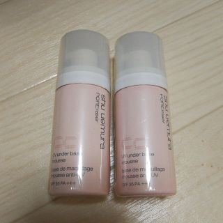 シュウウエムラ(shu uemura)のシュウウエムラUVアンダーベースムースCCベージュ新品リキッドファンデアルビオン(化粧下地)