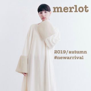 メルロー(merlot)のスカラップヘムワンピース(ひざ丈ワンピース)