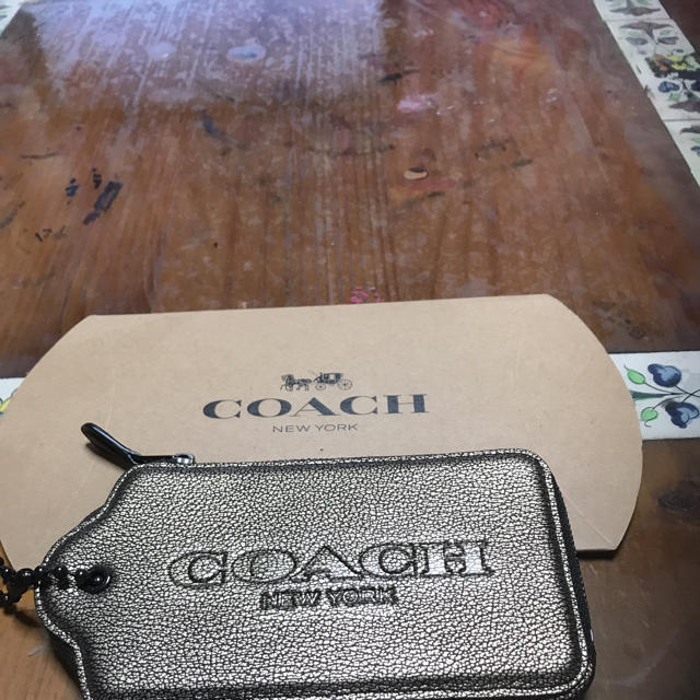 COACH(コーチ)のコーチ携帯ケース ハンドメイドのスマホケース/アクセサリー(スマホケース)の商品写真