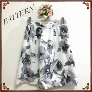 パターンフィオナ(PATTERN fiona)のスカート♡アプワイザーリッシェ ミッシュマッシュ ロディスポット レッセパッセ(ひざ丈スカート)