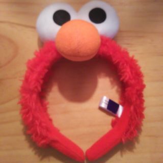 セサミストリート(SESAME STREET)のうさまる様専用エルモのカチューシャ(キャラクターグッズ)