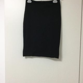 ザラ(ZARA)のZARA ひざ丈スカート ブラック(ひざ丈スカート)