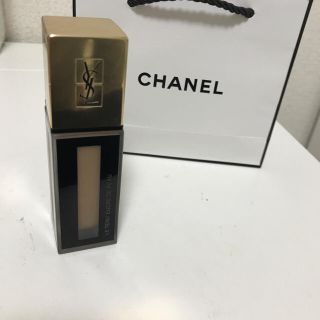 イヴサンローランボーテ(Yves Saint Laurent Beaute)の【美品】イヴ・サンローラン♡ファンデーション(ファンデーション)