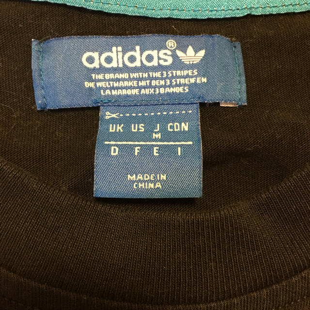 adidas(アディダス)のティシャツ レディースのトップス(Tシャツ(半袖/袖なし))の商品写真