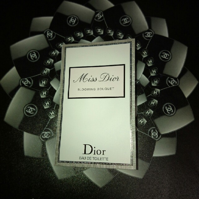 Christian Dior(クリスチャンディオール)の新品 Dior ミスディオール ブルーミングブーケ コスメ/美容の香水(香水(女性用))の商品写真