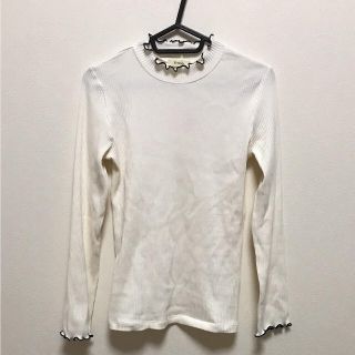 シマムラ(しまむら)の最終値下げ☆新品♡パイピング メローT リブ フリル Mサイズ(カットソー(長袖/七分))