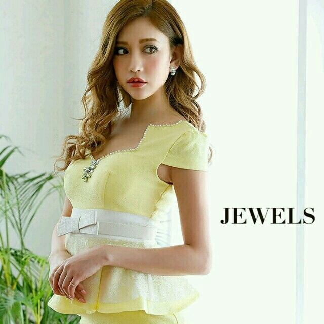 JEWELS(ジュエルズ)のJewelsイエローワンピース レディースのワンピース(ミニワンピース)の商品写真