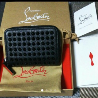 クリスチャンルブタン(Christian Louboutin)のemiさま専用♪クリスチャンルブタ Panettone Spikeコインケース
(コインケース/小銭入れ)