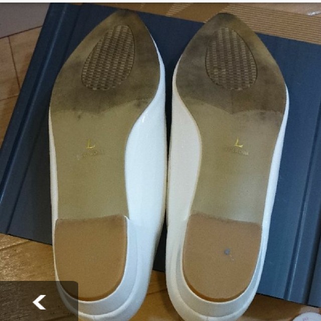 ちゃまめ様ご購入予定です♪ローヒール 白 レディースの靴/シューズ(ハイヒール/パンプス)の商品写真