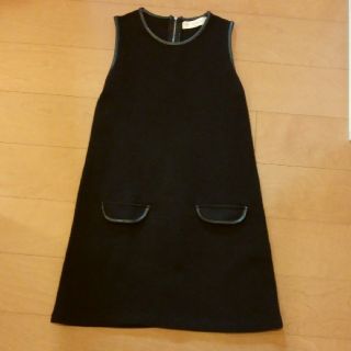 ザラ(ZARA)のZARA 黒ニットジャンパースカート(ひざ丈ワンピース)