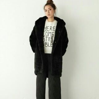 マウジー(moussy)のmoussy ファーコート(毛皮/ファーコート)