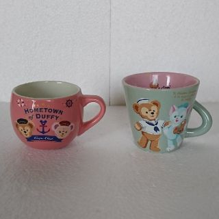 ディズニー(Disney)のDuffyマグカップ(グラス/カップ)