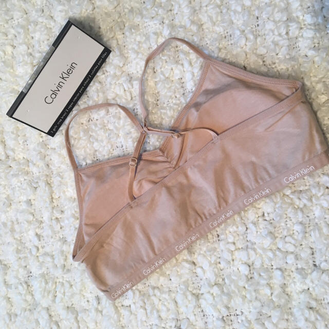 Calvin Klein(カルバンクライン)のCalvin Klein カルバンクライン パッド入り ブラTOP 単品☆ レディースの下着/アンダーウェア(ブラ)の商品写真