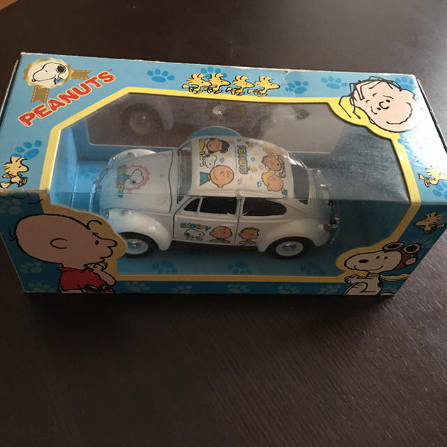 PEANUTS(ピーナッツ)のPEANUTS ビートルミニカー エンタメ/ホビーのおもちゃ/ぬいぐるみ(ミニカー)の商品写真