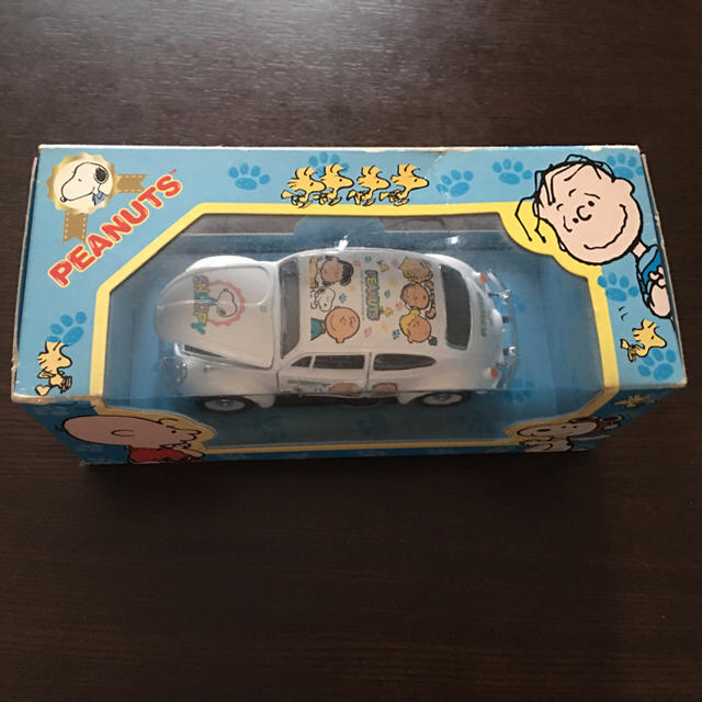 PEANUTS(ピーナッツ)のPEANUTS ビートルミニカー エンタメ/ホビーのおもちゃ/ぬいぐるみ(ミニカー)の商品写真