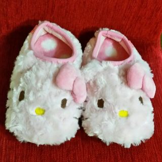 ハローキティ(ハローキティ)のmiyumiyu様専用♡新品♡キティちゃん♡もこもこルームシューズ(スリッパ/ルームシューズ)