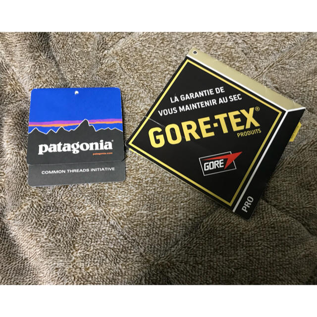 patagonia(パタゴニア)の定価 75600円 Patagonia SUPER ALPINE JKT メンズのジャケット/アウター(マウンテンパーカー)の商品写真