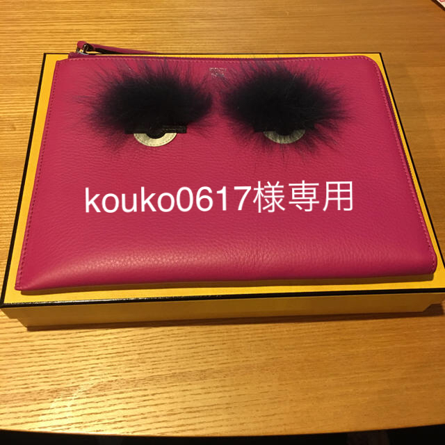 FENDI(フェンディ)のkouko0617様専用☆FENDI モンスタークラッチ☆ レディースのバッグ(クラッチバッグ)の商品写真