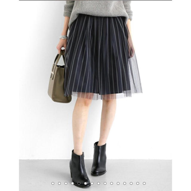 URBAN RESEARCH(アーバンリサーチ)の【美品】ストライプチュールスカート レディースのスカート(ひざ丈スカート)の商品写真