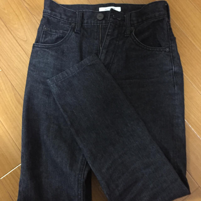 moussy(マウジー)のMoussy waist fit straight denim 黒 デニム レディースのパンツ(デニム/ジーンズ)の商品写真