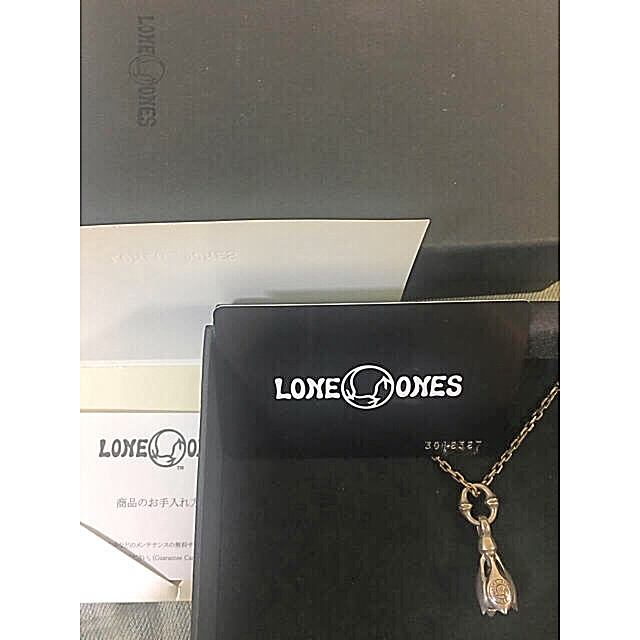 LONE ONES(ロンワンズ)のロンワンズ ティアベル LONEONES キスアンドフロー メンズのアクセサリー(ネックレス)の商品写真