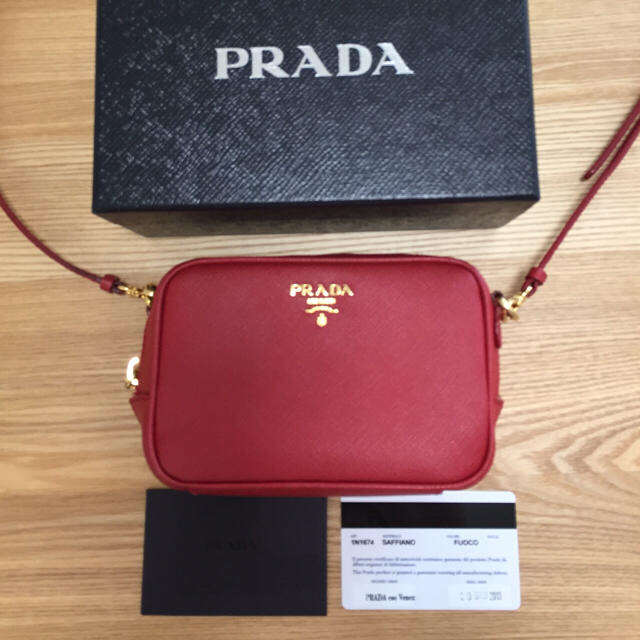 PRADA - PRADA♡ミニショルダーポーチ バッグ 正規店の通販 by