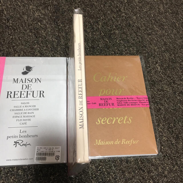 Maison de Reefur(メゾンドリーファー)のＹ♡A♡Y様専用  maison de reefer  ノート インテリア/住まい/日用品の文房具(ノート/メモ帳/ふせん)の商品写真