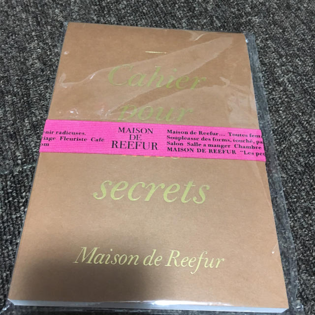 Maison de Reefur(メゾンドリーファー)のmaison de reefer メモ帳 インテリア/住まい/日用品の文房具(ノート/メモ帳/ふせん)の商品写真