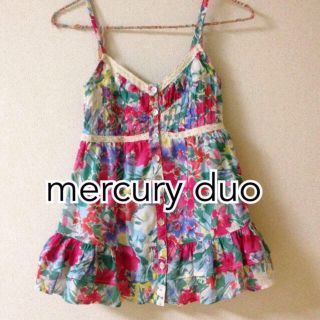 マーキュリーデュオ(MERCURYDUO)の美品♡ビビッドな水彩花柄フリルキャミ♪(キャミソール)