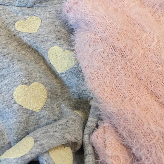 ZARA KIDS(ザラキッズ)の❤︎ZARA❤︎ ハートプリント 裏起毛 パーカー 110cm【5歳】 キッズ/ベビー/マタニティのキッズ服女の子用(90cm~)(その他)の商品写真