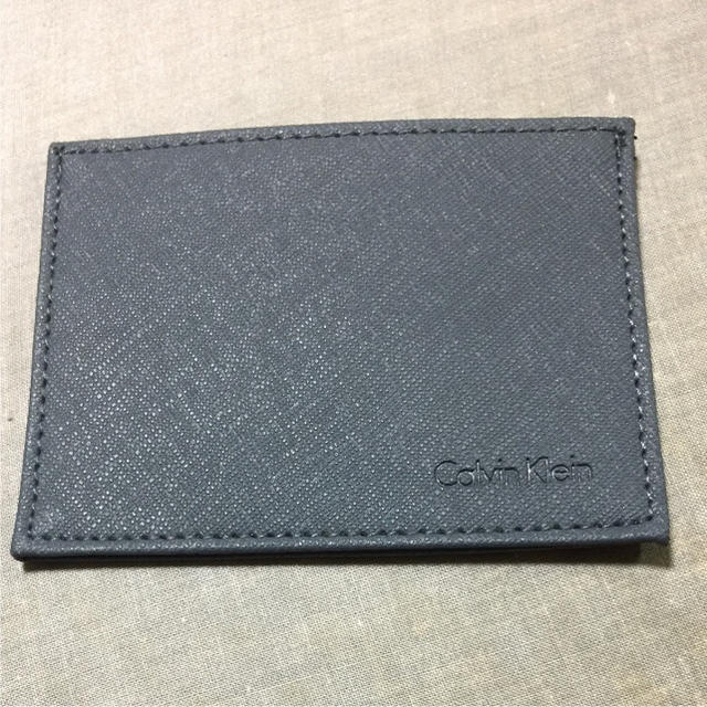 ck Calvin Klein(シーケーカルバンクライン)のCalvin klein card holder コスメ/美容の香水(ユニセックス)の商品写真