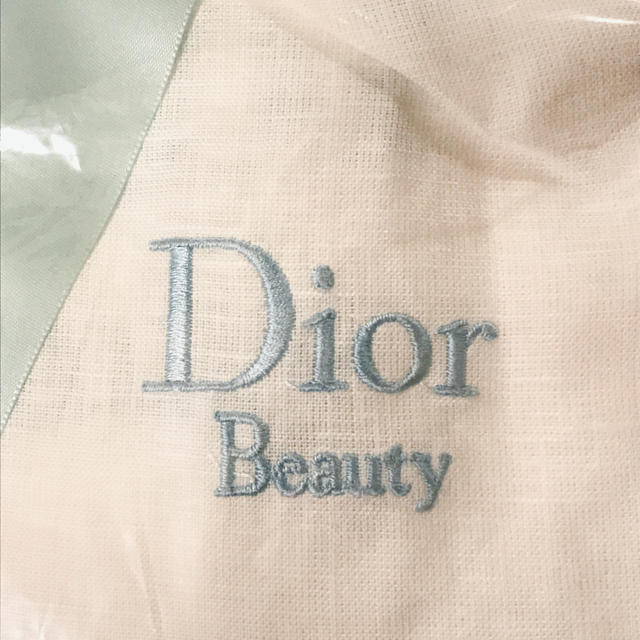 Dior(ディオール)のDior バスタオル インテリア/住まい/日用品の日用品/生活雑貨/旅行(タオル/バス用品)の商品写真