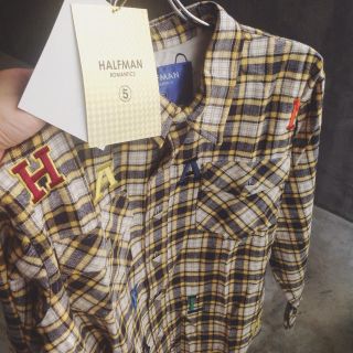 ハーフマン(HALFMAN)のHALFMAN　(ハーフマン) 　アルファベット　タータンチェック シャツ(シャツ)