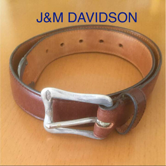 J&M DAVIDSON(ジェイアンドエムデヴィッドソン)のJ& DAVIDSON レザーベルト レディースのファッション小物(ベルト)の商品写真