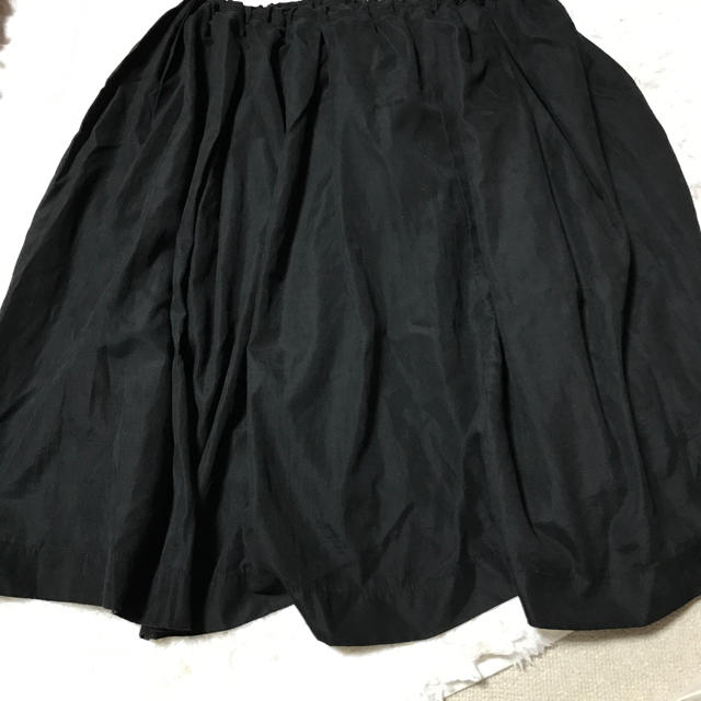 ARROW(アロー)のアロー 宇宙柄 リバーシブルスカート 黒 レディースのスカート(ひざ丈スカート)の商品写真