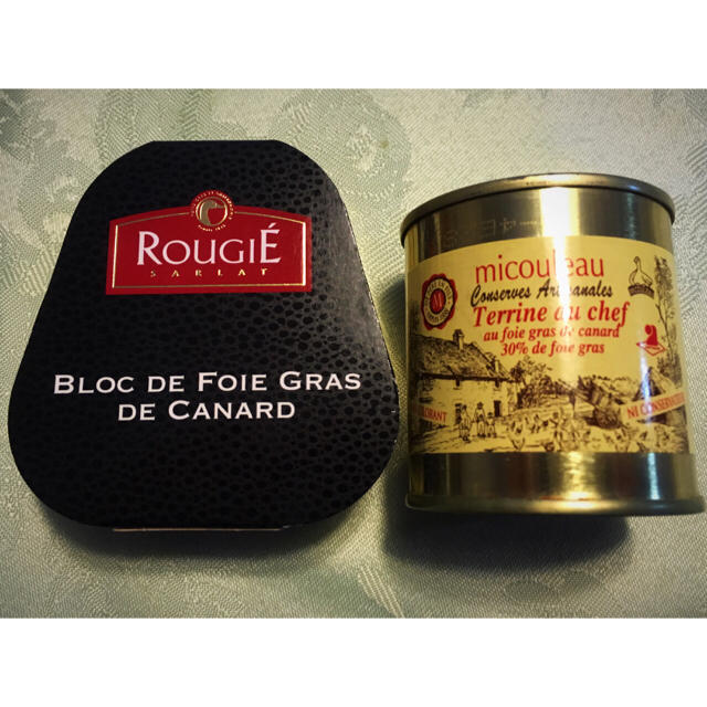 フランス製 最高級 ルージェ フォアグラ & フォアグラ入りテリーヌ セット 食品/飲料/酒の加工食品(缶詰/瓶詰)の商品写真