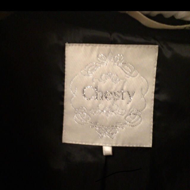 Chesty(チェスティ)の完売商品♡ノーカラービジューコート♡2016AW レディースのジャケット/アウター(ロングコート)の商品写真