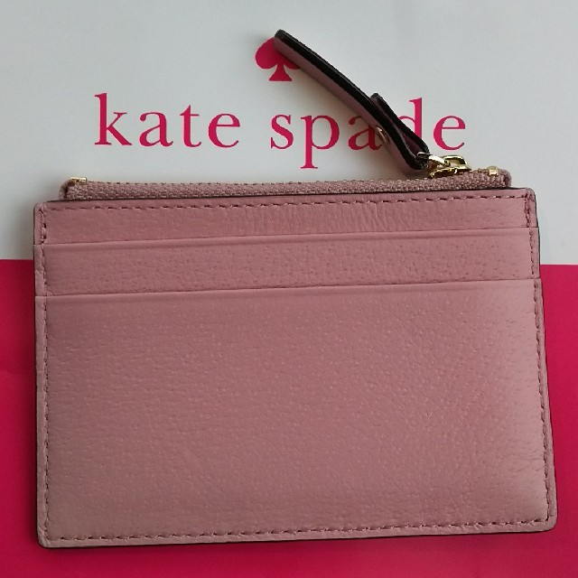 kate spade new york(ケイトスペードニューヨーク)の新品★ケイトスペードkate パスケース ピンク レディースのファッション小物(名刺入れ/定期入れ)の商品写真