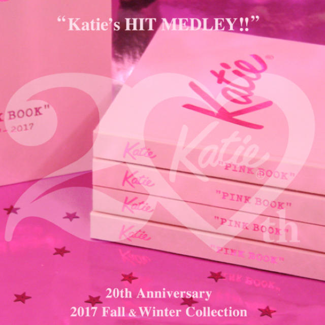 Katie(ケイティー)のKatie PINK BOOK 1997-2007 ケイティ AMO RISA エンタメ/ホビーの本(その他)の商品写真