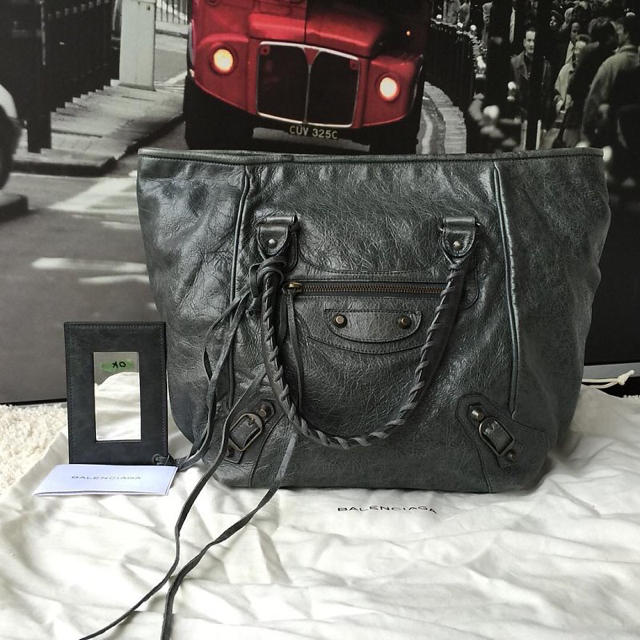 BALENCIAGA BAG - バレンシアガハンドバッグ お買い得 値引き可能の BALENCIAGA BAG - バレンシアガハンドバッグ お買い得 値引き可能の