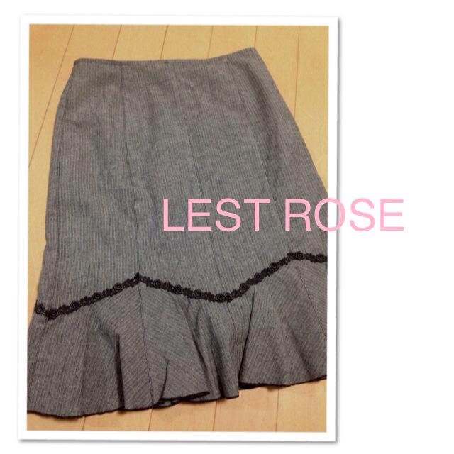 L'EST ROSE(レストローズ)のl'est rose ＊ スカート レディースのスカート(ひざ丈スカート)の商品写真