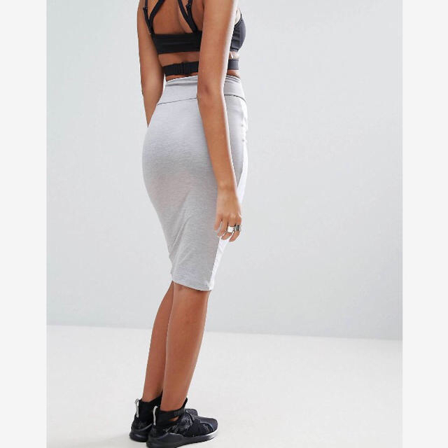 PUMA(プーマ)のACHO様専用ページ レディースのスカート(ひざ丈スカート)の商品写真