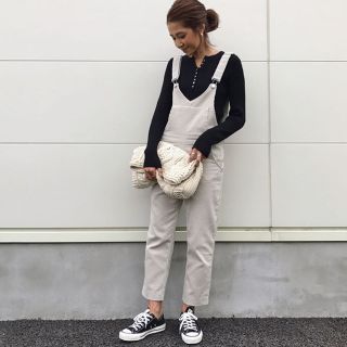 ザラ(ZARA)のZARA ポケット付ゴーディロイオーバーオールxs(サロペット/オーバーオール)