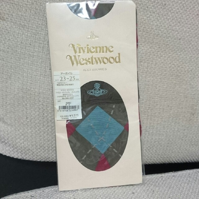 Vivienne Westwood(ヴィヴィアンウエストウッド)のヴィヴィアンウエストウッド☆未使用アーガイル柄ハイソックス レディースのレッグウェア(ソックス)の商品写真