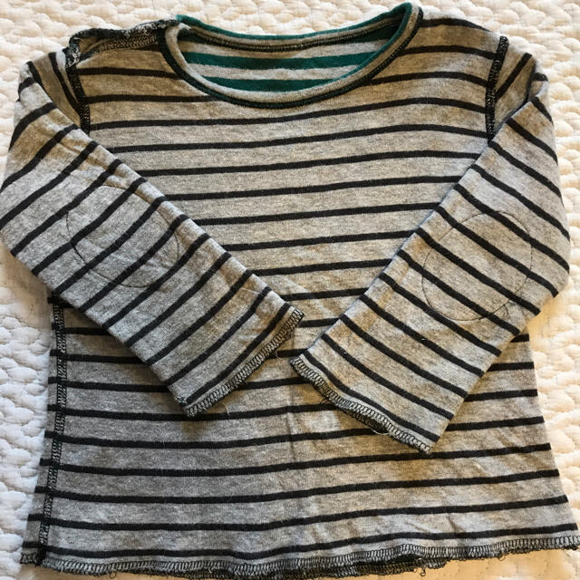 PETIT BATEAU(プチバトー)のプチバトー リバーシブルロンT 80cm キッズ/ベビー/マタニティのベビー服(~85cm)(シャツ/カットソー)の商品写真