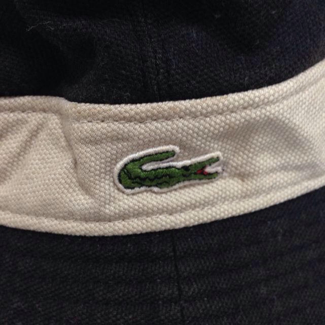 LACOSTE(ラコステ)のラコステ☆リバーシブルハット レディースの帽子(ハット)の商品写真