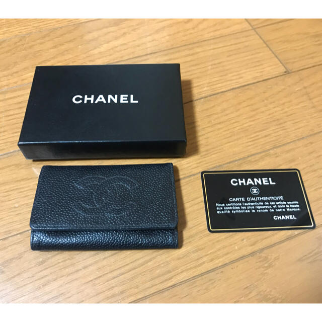 CHANEL(シャネル)のCHANELシャネル・キャビアスキン6連キーケース レディースのファッション小物(キーケース)の商品写真