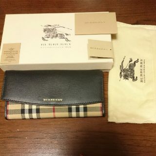 バーバリー(BURBERRY)のBurberry 長財布 正規品 箱あり 袋あり(財布)