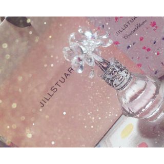 ジルスチュアート(JILLSTUART)のジルスチュアート クリスタルブルーム オードパルファン 30ml(香水(女性用))