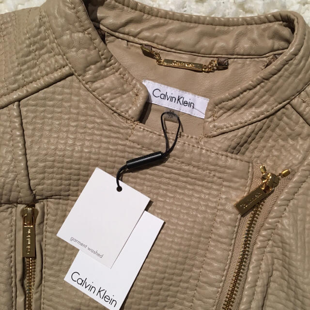 Calvin Klein(カルバンクライン)のCalvin Klein カルバンクライン Fauxマットレザー ジャケット♡ レディースのジャケット/アウター(ライダースジャケット)の商品写真